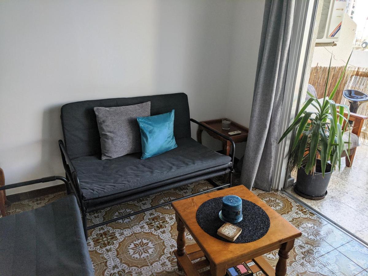 Fantastic 1 Bed Apartment By The Sea Opposite 4 Seasons Лімасол Екстер'єр фото