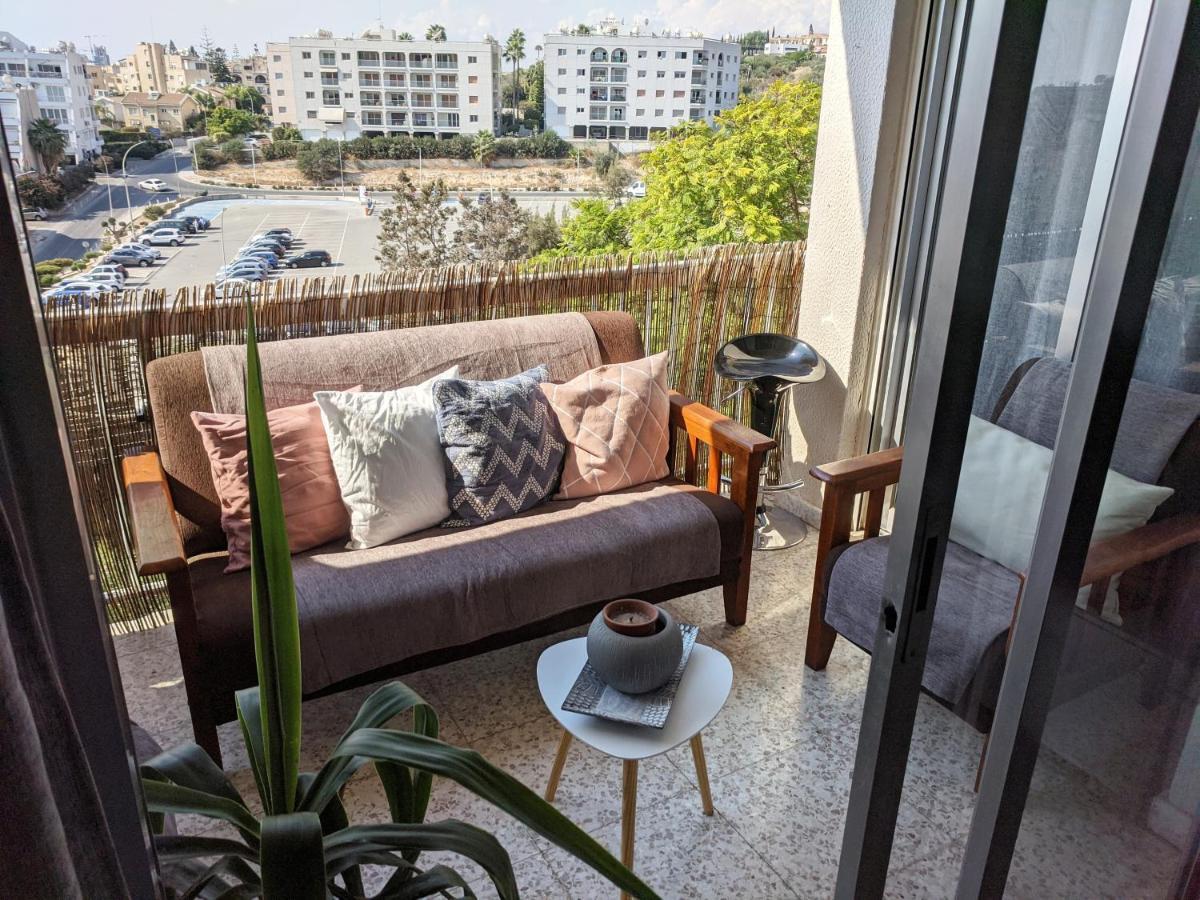 Fantastic 1 Bed Apartment By The Sea Opposite 4 Seasons Лімасол Екстер'єр фото