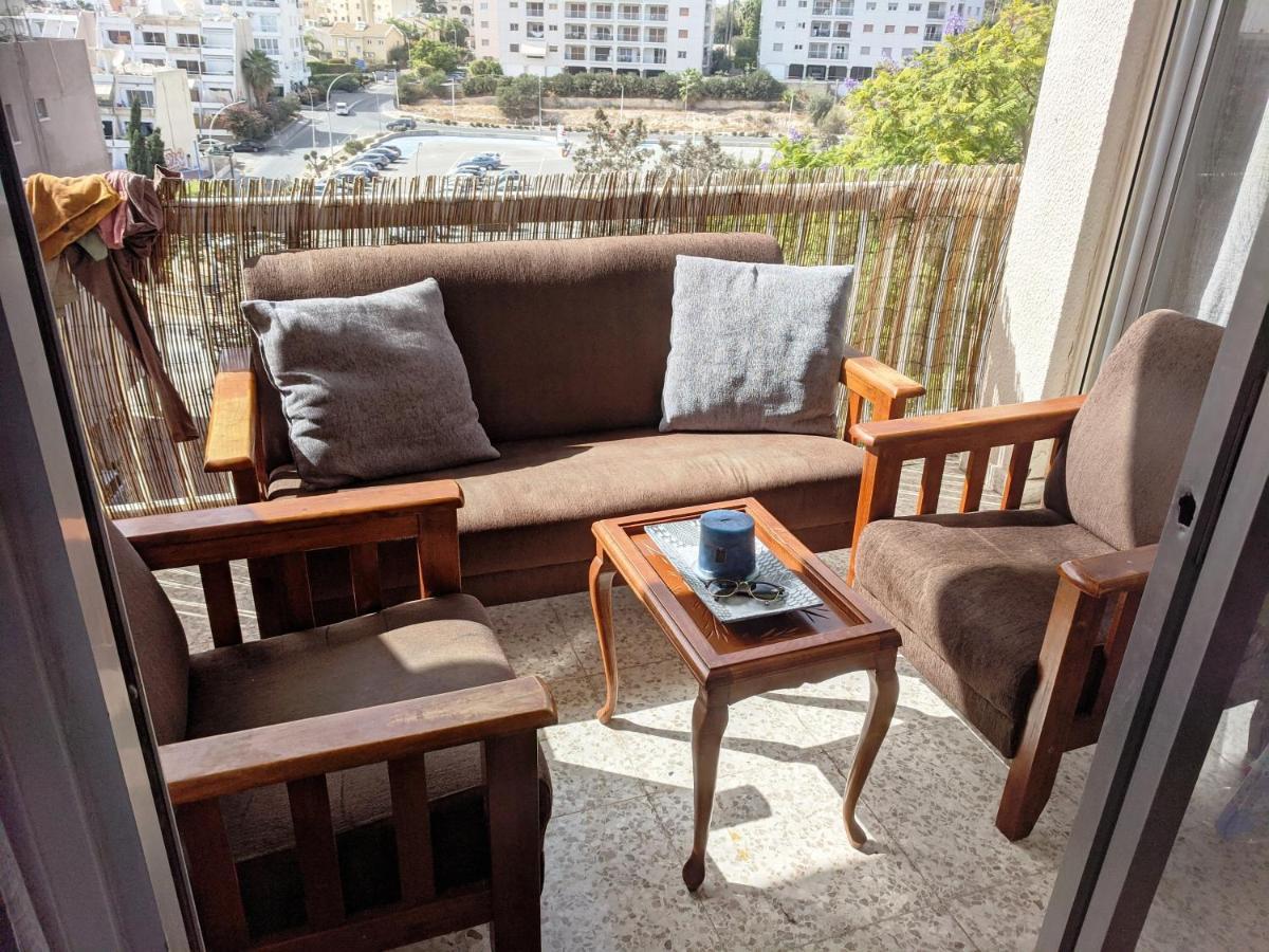 Fantastic 1 Bed Apartment By The Sea Opposite 4 Seasons Лімасол Екстер'єр фото